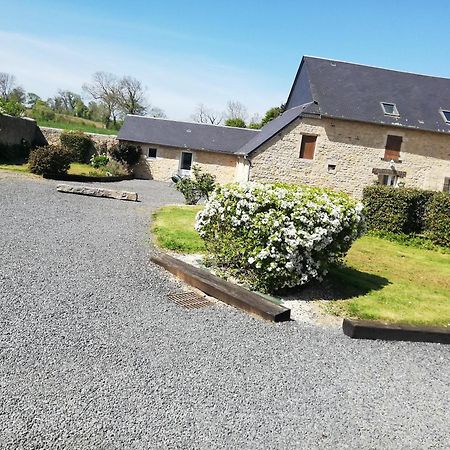 Bed and Breakfast Ferme De Montigny Asnieres-en-Bessin Exteriér fotografie